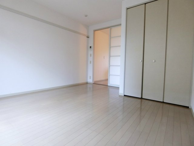 グリーンヒルハイツの居間・リビング