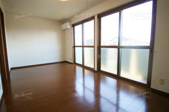 カーサオークマの寝室|風通しも良い寝室です☆