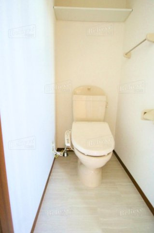 カーサオークマのトイレ|嬉しい温水洗浄便座付き♪