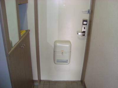 【玄関】 | ベルメゾン菰口A | 玄関（イメージ）