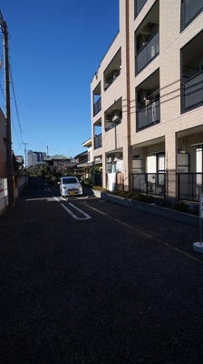 【駐車場】 | ベラ・ヴィスタ | 駐車場
