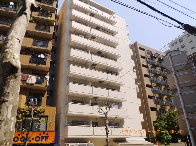 【外観】 | 藤和南大塚コープ | 住む人を映し出す洗練された佇まいは、いつまでも輝き続けながらいつしか街の風景に溶け込んでいきます。