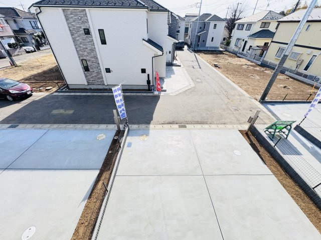 松戸市栗ケ沢新築戸建【栗ケ沢小学校：10分】の展望|バルコニーより道路側眺望・南道路で日当たり良好♪