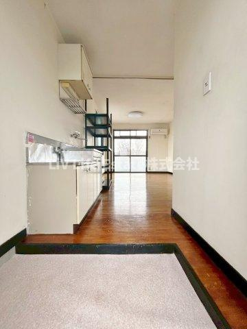 メゾン渡部2号館の玄関