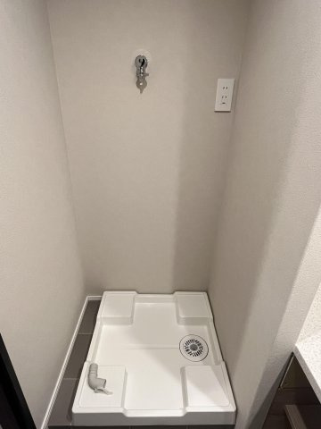 【ランドリースペース】 | エクセレンス天神 | 水回りすべて新品なので安心してご使用いただけます