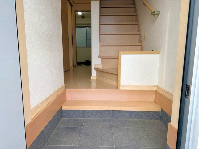 【玄関】 | 山科区音羽乙出町　中古戸建