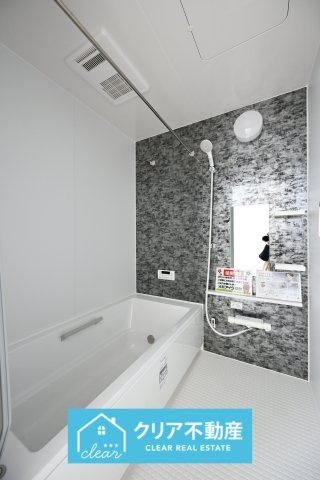 【浴室】 | 館林市西高根町　いろどりアイタウン　全４棟 | オートバス機能で家事をしていてもうっかりお湯があふれる心配がありません！追い炊き機能で快適な温度を維持します。