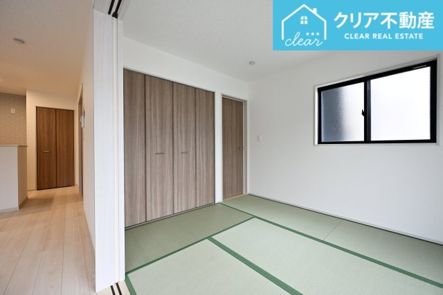 【和室】 | 館林市西高根町　いろどりアイタウン　全４棟 | 一部屋は欲しい和室！ごろっと寝転がってお昼寝もできます♪