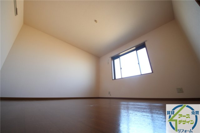 サンクヴィラージュの洋室|※類似写真