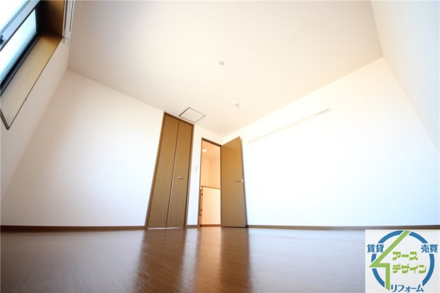 サンクヴィラージュの洋室|※類似写真