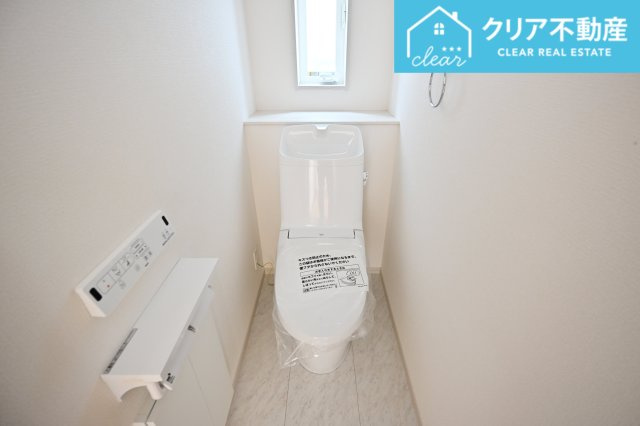 【トイレ】 | 館林市西高根町　いろどりアイタウン　全４棟 | シャワー＆暖房便座付きのトイレです！
