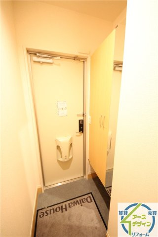 エクレール福井の玄関