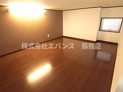 【寝室】 | AQUE1