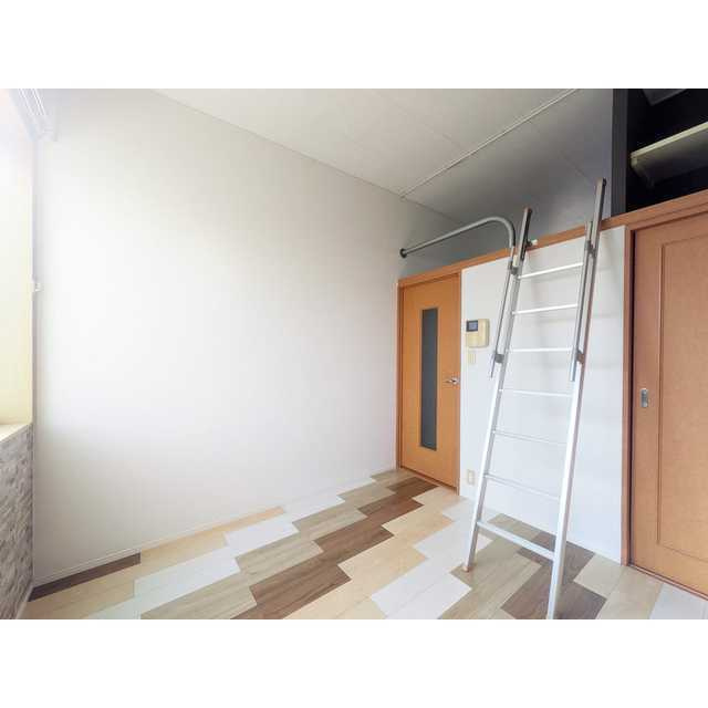 レオパレスベルフルールの内装