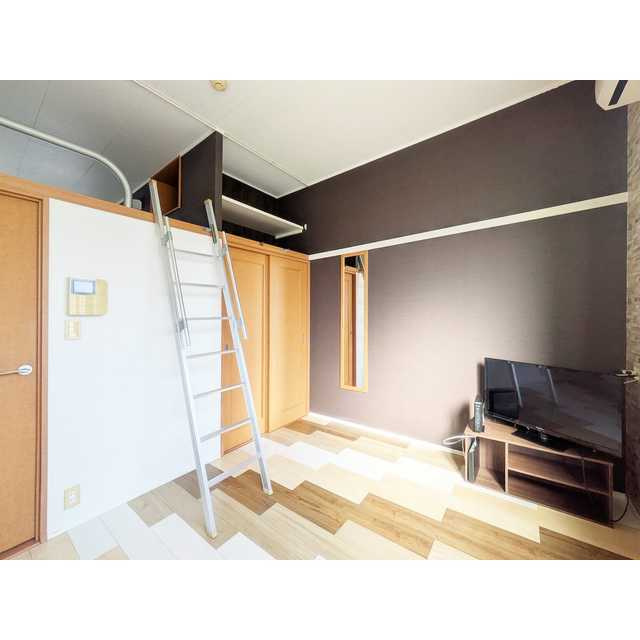 レオパレスベルフルールの内装