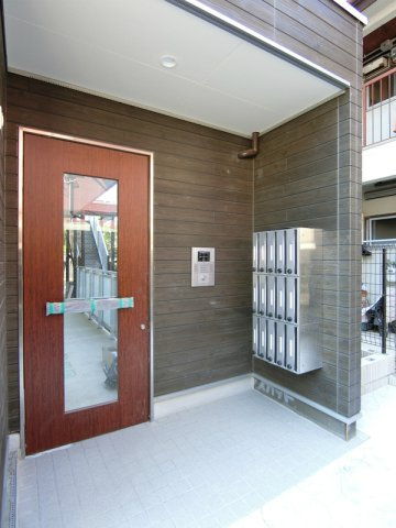 リブリ・曽根ハイムのエントランス