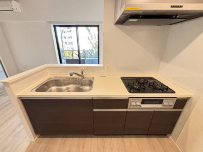 【キッチン】 | イゾラセレーナ目黒 | ※Cタイプ302号室内写真