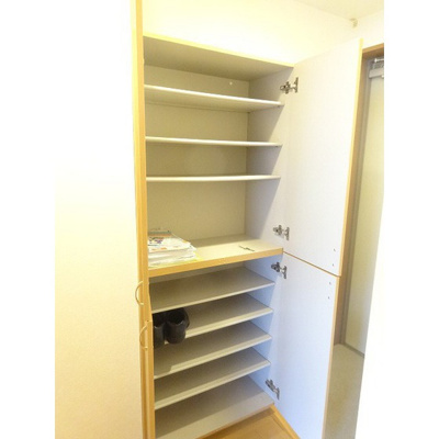 【玄関】 | プレデパルク３ | 下駄箱