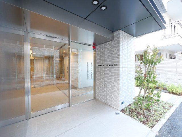 PREMIUM CUBE 亀戸の外観