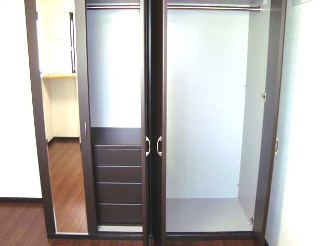 グレイス・ワンの収納|タンス付（イメージ）