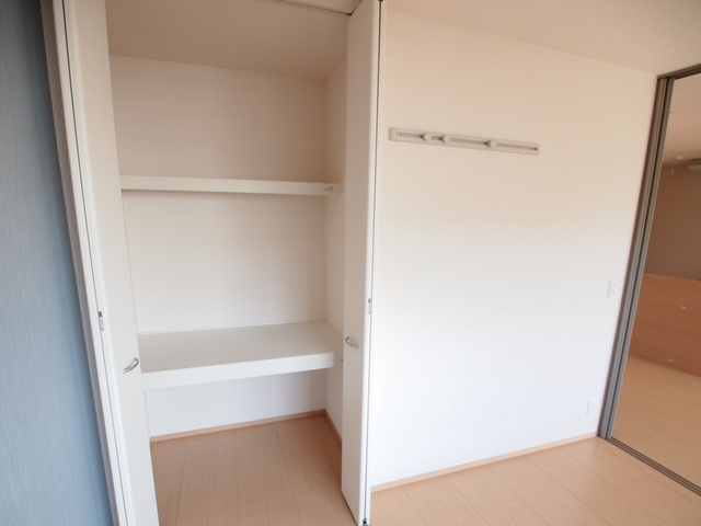 デラッセ真美ヶ丘の収納