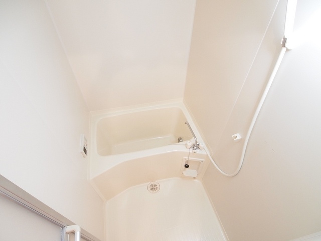 エスポワール三郷の浴室