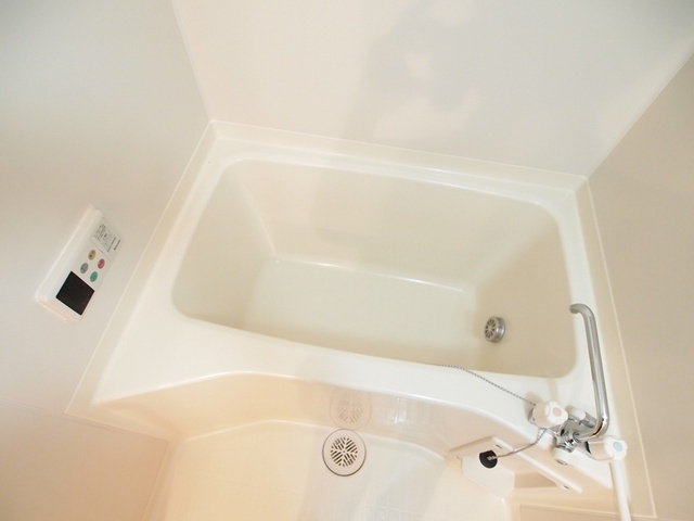 エスポワール三郷の浴室