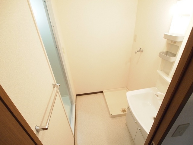 エスポワール三郷の洗面所