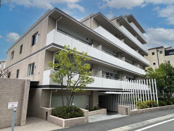 【外観】 | クレッセント高津レジデンス | 車通りも少ない閑静な住宅地です！
