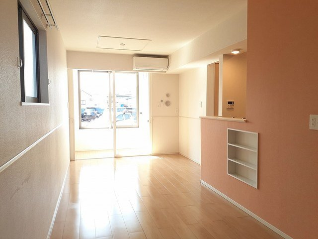 Ｐｏ　Ｐｏ　華の居間・リビング|ゆったりとしたリビングです