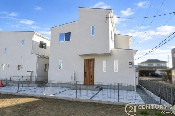 大和高田市西坊城 ２号地 ／新築一戸建