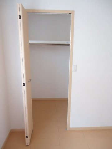 リアルエステートⅦの収納