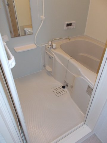 プリメイロＣの浴室