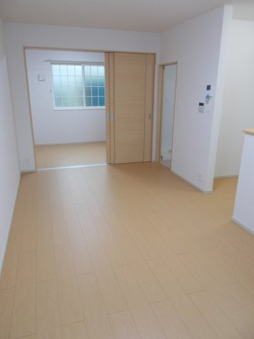 プリメイロＣの居間・リビング