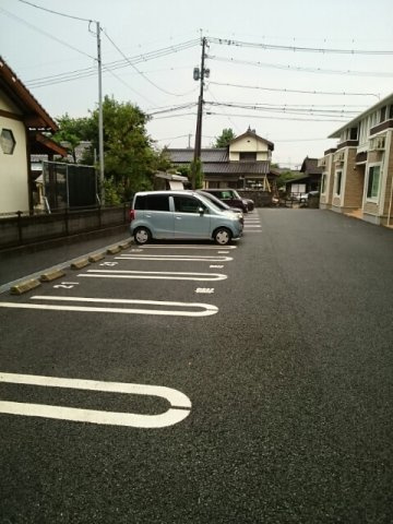 ユメフォルボーゲンの駐車場