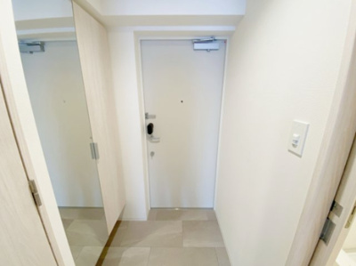 【玄関】 | コンフォリア・リヴ北浜平野町