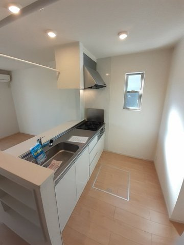 プリムローズ　ガーデンヴィラＡのキッチン