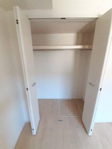 プリムローズ　ガーデンヴィラＡの収納