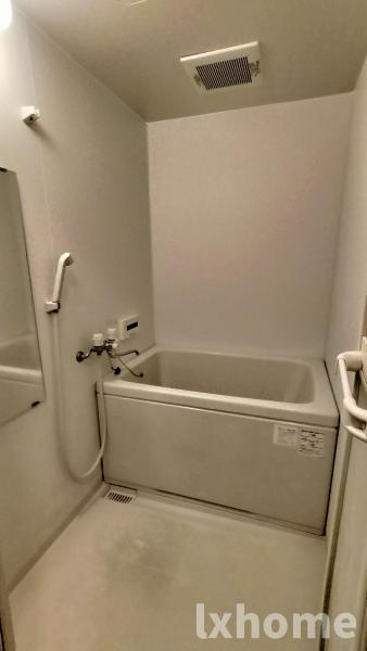 天王タウンハイツの浴室|落ち着いた空間のお風呂です