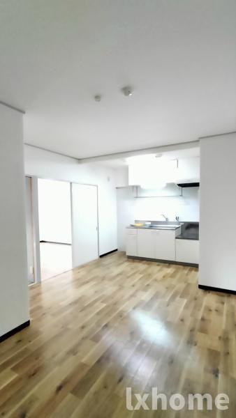 天王タウンハイツの居間・リビング|こちらの居間で趣味の時間をお楽しみください