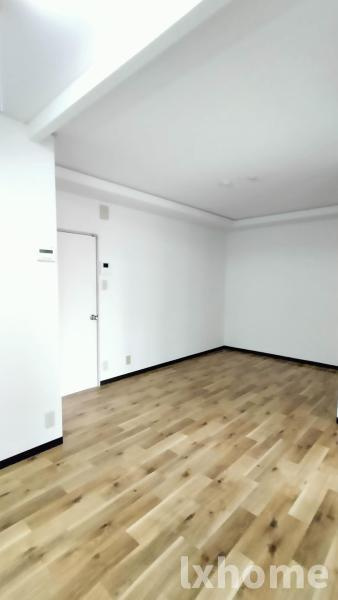 天王タウンハイツの内装|明るい室内です