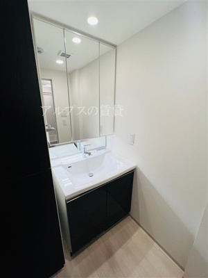 【独立洗面台】 | GRAN PASEO横濱関内PREMIUM