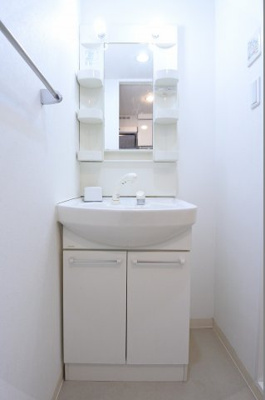 【独立洗面台】 | プロシード大阪EASTアクア・ラ・フォンテ