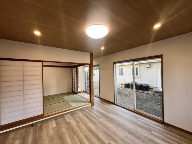 須賀川市向陽町の居間・リビング