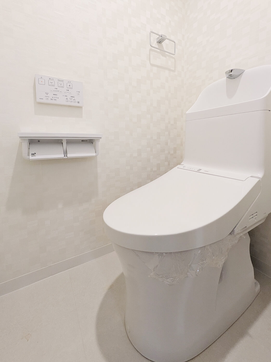 ヴィラ東川口のトイレ|ゆったりとした空間のトイレです