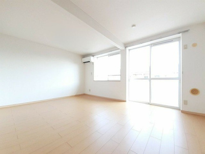 【居間・リビング】 | メゾンプレミールＢ