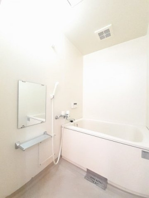 【浴室】 | メゾンプレミールＢ