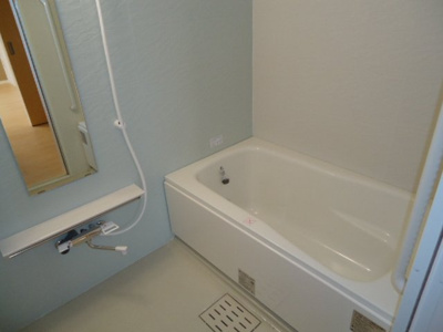 【浴室】 | ユーパークカルナ | バス