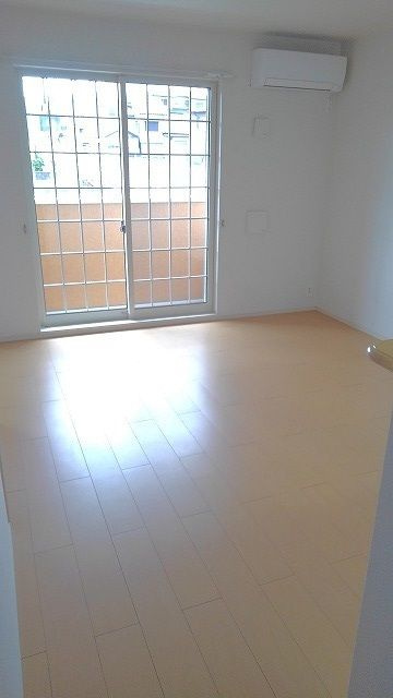 アルコバレーノⅢの居間・リビング