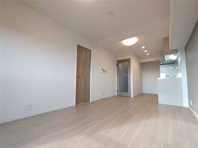 ユニライフ宇治C棟の居間・リビング